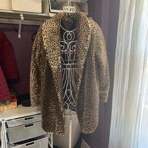 Large cheetah coat